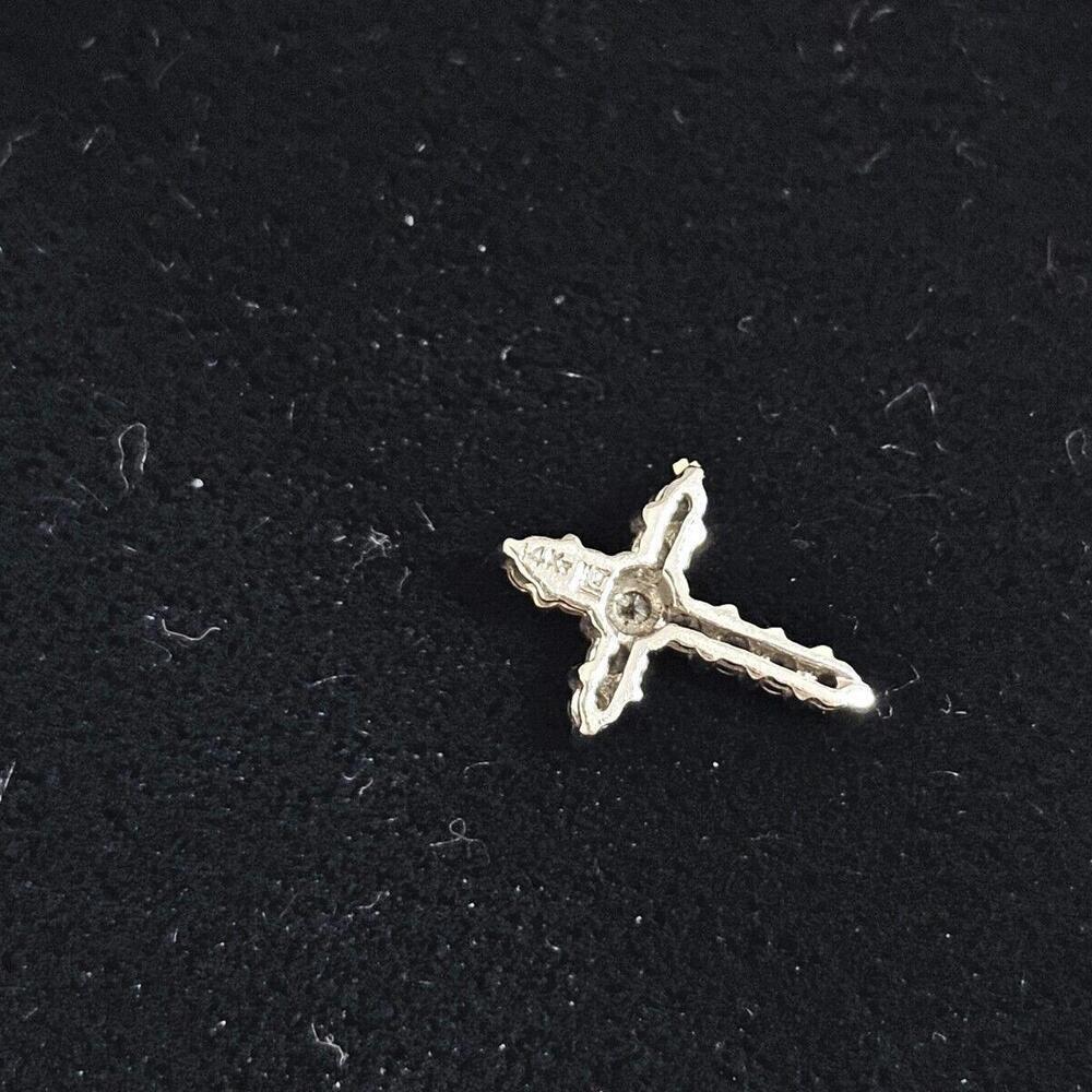14k White Gold Diamond Cross Necklace. Vibrant Sparkling Diamonds. Communion - Picture 2 of 5